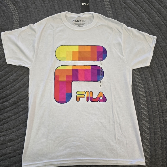 Fila Men's White Graphic T-Shirt W Colorful Fila Logo Size Medium - Picture 1 of 8